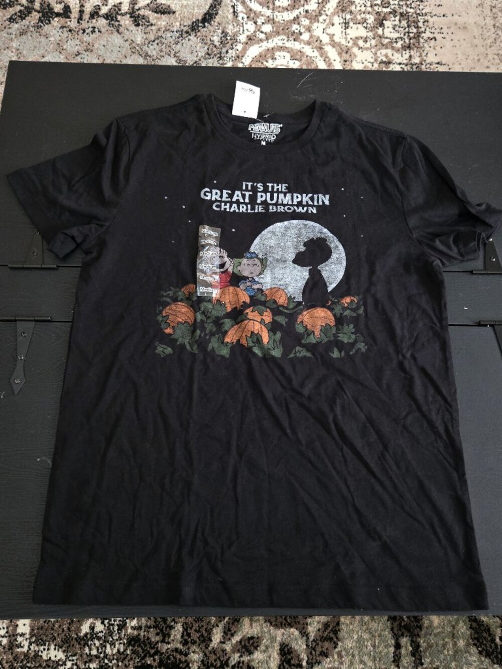 NWT Peanuts sz med Its the Great Pumpkin Charlie Brown black short sleeved shirt
